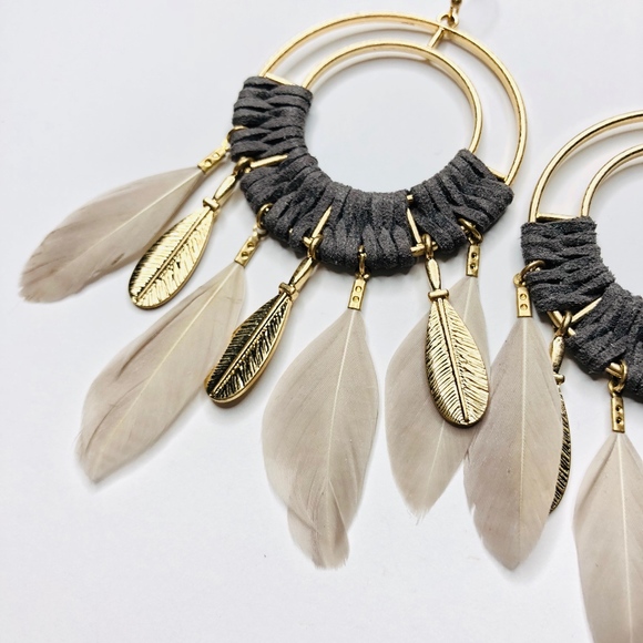 Lindsey Boho Dream Feather Leather Wrapped Earring - Picture 2 of 4